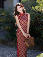 Beth and Brian Qipao-MYJ Old Shanghai style, plaid pattern, red long Cheongsam