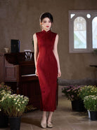 Beth and Brian Qipao-JLM Sleeveless, New Chinese style (新中式), red midi Cheongsam