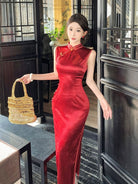 Beth and Brian Qipao-LSB Sleeveless, New Chinese style(新中式), red long Cheongsam