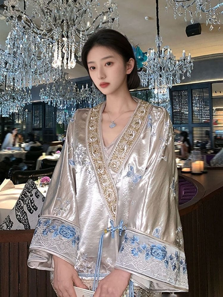 Beth and Brian Qipao-CJ Loose-Fitting Diagonal Front Qipao Coat, light blue Qipao Top with flared sleeves