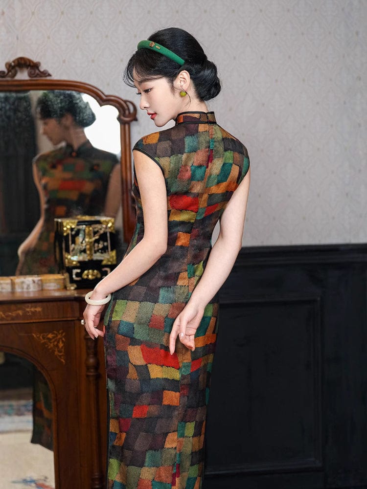 Beth and Brian Qipao-TF Old Shanghai style, Square pattern, jacquard satin midi Cheongsam