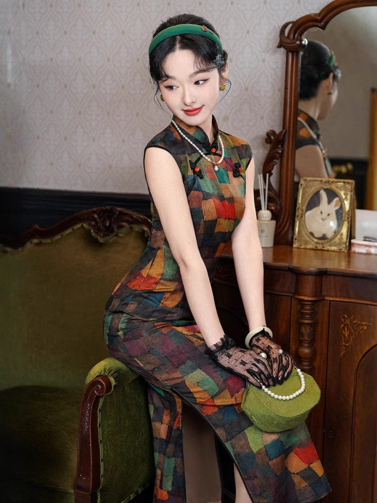 Beth and Brian Qipao-TF Old Shanghai style, Square pattern, jacquard satin midi Cheongsam