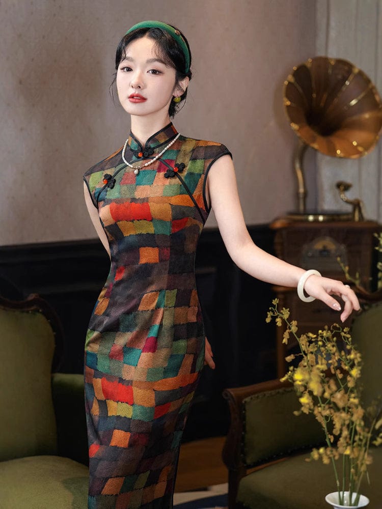 Beth and Brian Qipao-TF Old Shanghai style, Square pattern, jacquard satin midi Cheongsam