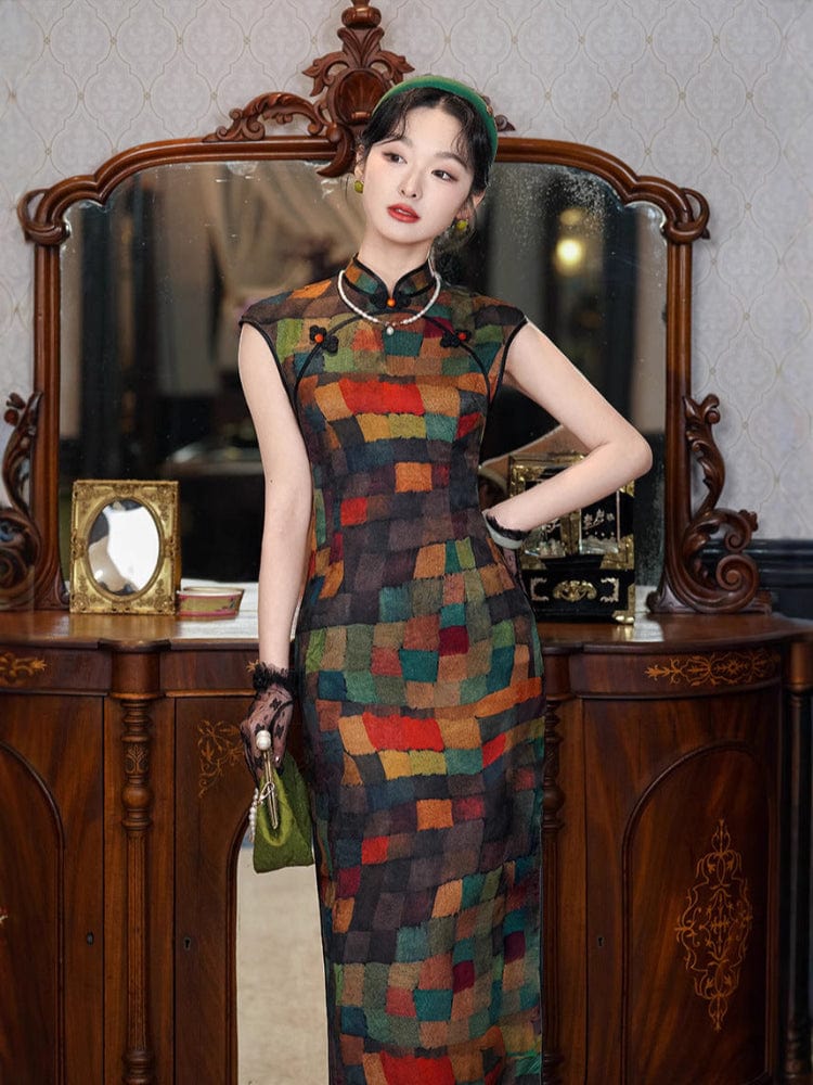 Beth and Brian Qipao-TF Old Shanghai style, Square pattern, jacquard satin midi Cheongsam