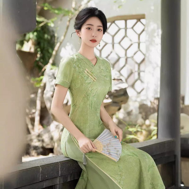 Beth and Brian Qipao-QMR V-Neck, cotton fabric, green midi Ao dai