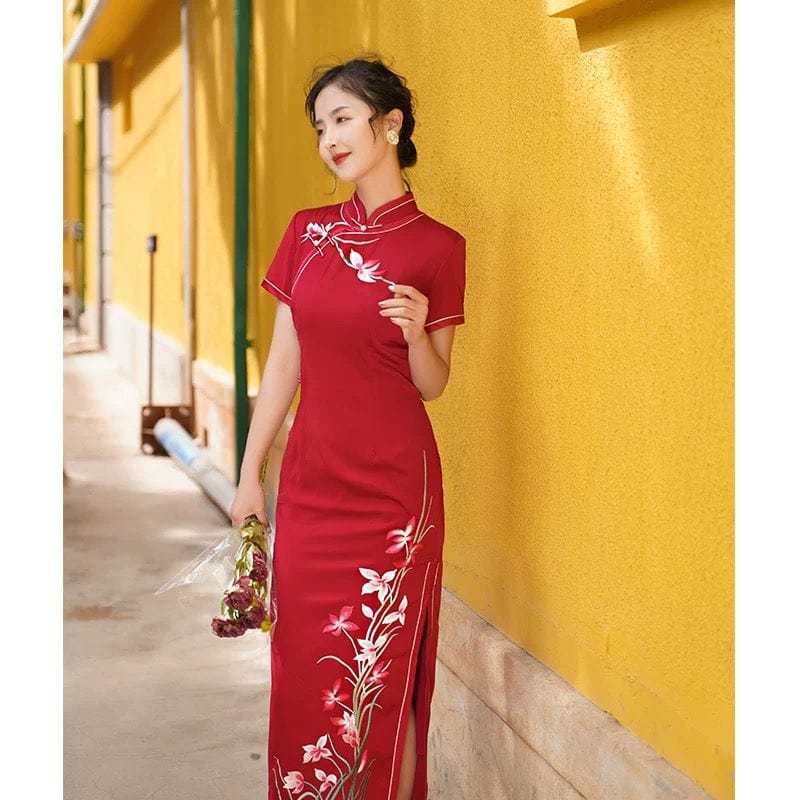 Beth and Brian Qipao-HCY Floral embroidery, acetate satin fabric, high-end long Cheongsam