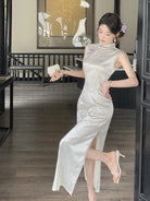 Beth and Brian Qipao-DXJ New Chinese style(新中式), sleeveless beige long Cheongsam