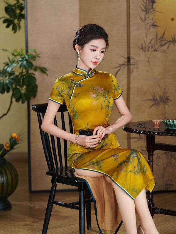 Beth and Brian Qipao-QHJS 19 mome mulberry silk, high-end, yellow long Cheongsam