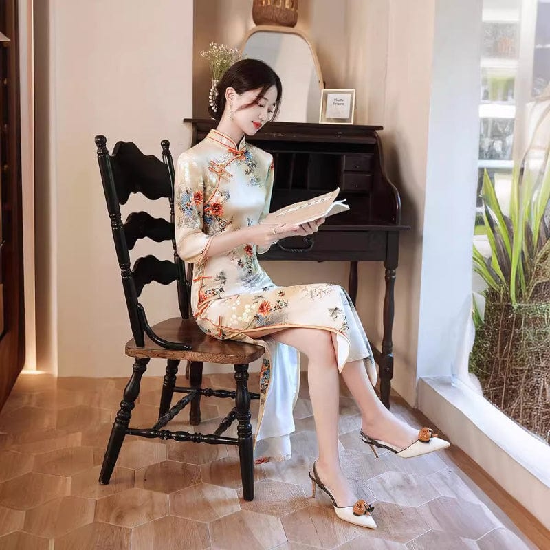 Beth and Brian Qipao-WQ Floral pattern, light yellow long Cheongsam