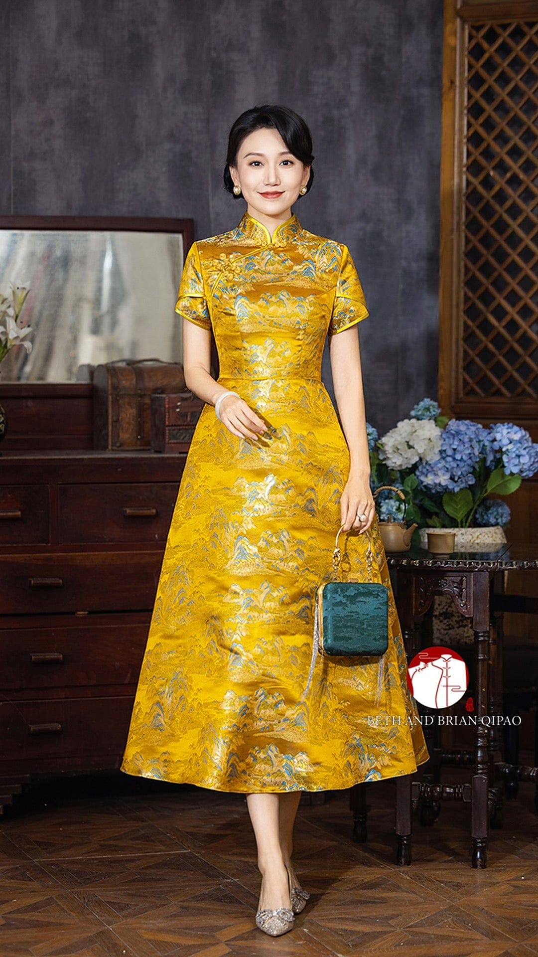 Beth and Brian Qipao-Exclusivedesigner Exclusive designer collection,Thousands Miles of Mountains and Rivers midi cheongsam