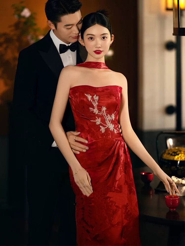 Beth and Brian Qipao-QX Tube top, New Chinese style (新中式), floral floor length Cheongsam