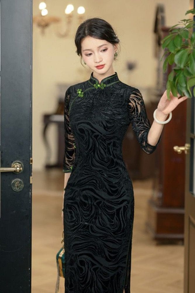 Beth and Brian Qipao-QDD Plus size long Cheongsam with three quarter sleeves