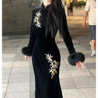 Beth and Brian Qipao-DBN Winter collection, gold bamboo leaf pattern long Qipao with Fur-Trimmed Sleeves