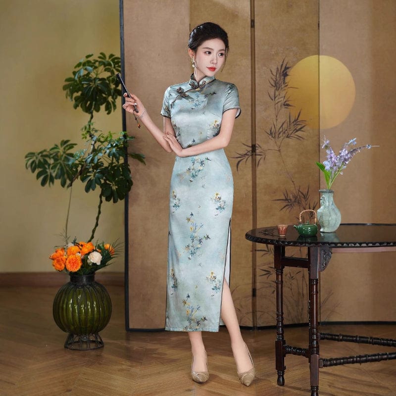 Beth and Brian Qipao-QHJS Old Shanghai style, 19 mome mulberry silk, high-end light blue long Cheongsam
