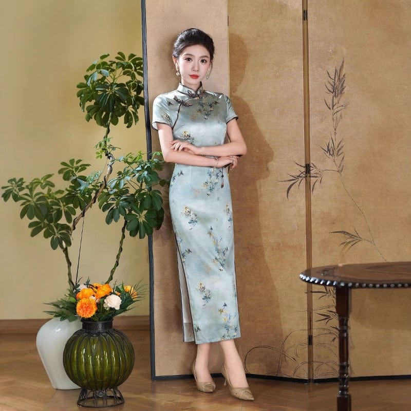 Beth and Brian Qipao-QHJS Old Shanghai style, 19 mome mulberry silk, high-end light blue long Cheongsam