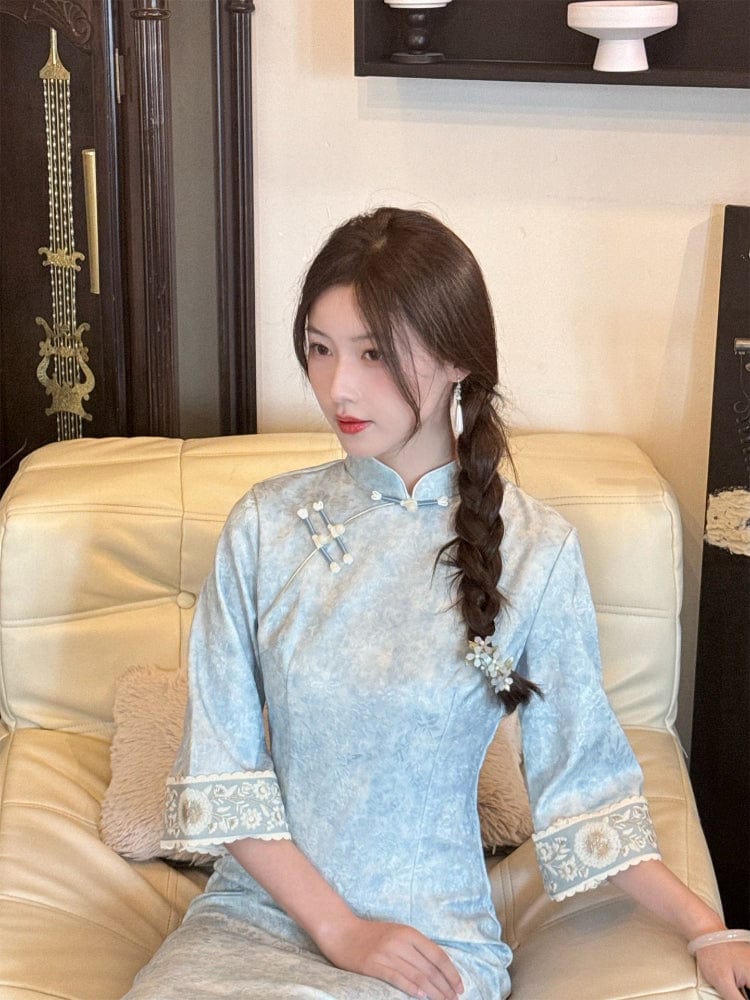 Beth and Brian Qipao-LSB Floral pattern, jacquard satin midi Cheongsam