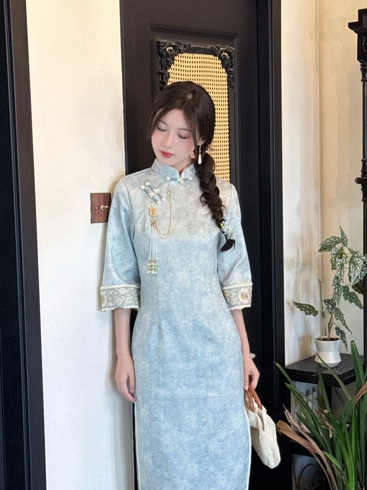 Beth and Brian Qipao-LSB Floral pattern, jacquard satin midi Cheongsam