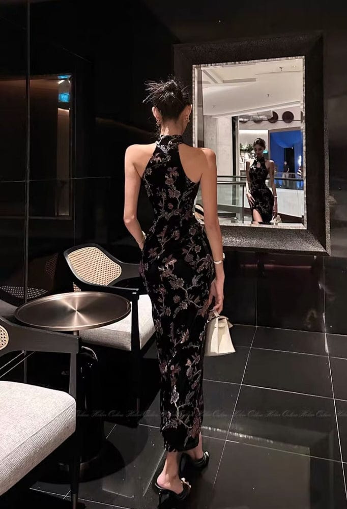 Beth and Brian Qipao-HO New Chinese style(新中式), velvet black long Cheongsam