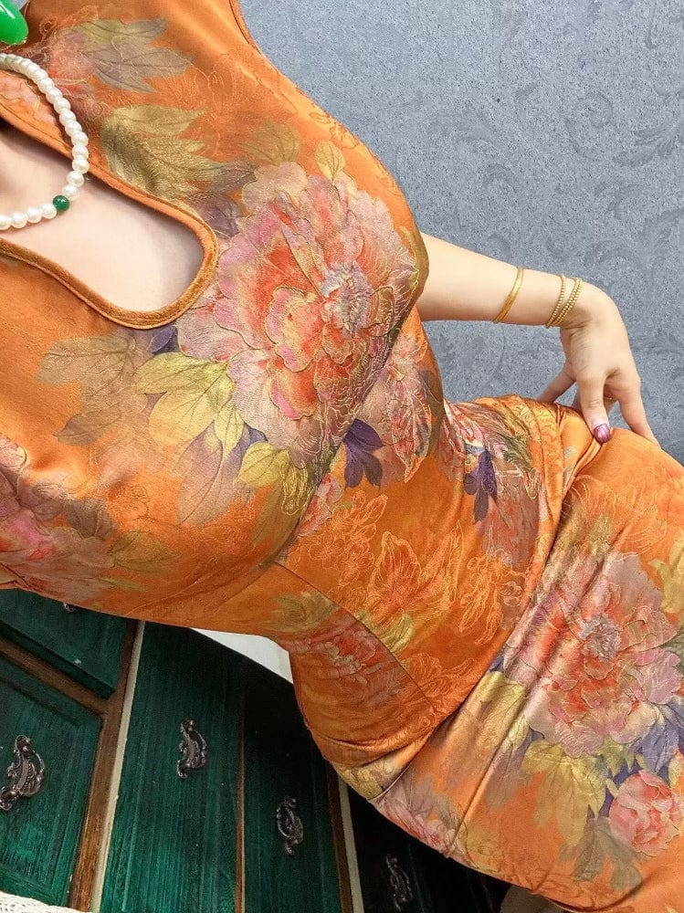 Beth and Brian Qipao-MYJ New Chinese style (新中式), floral pattern, water drop collar midi Cheongsam
