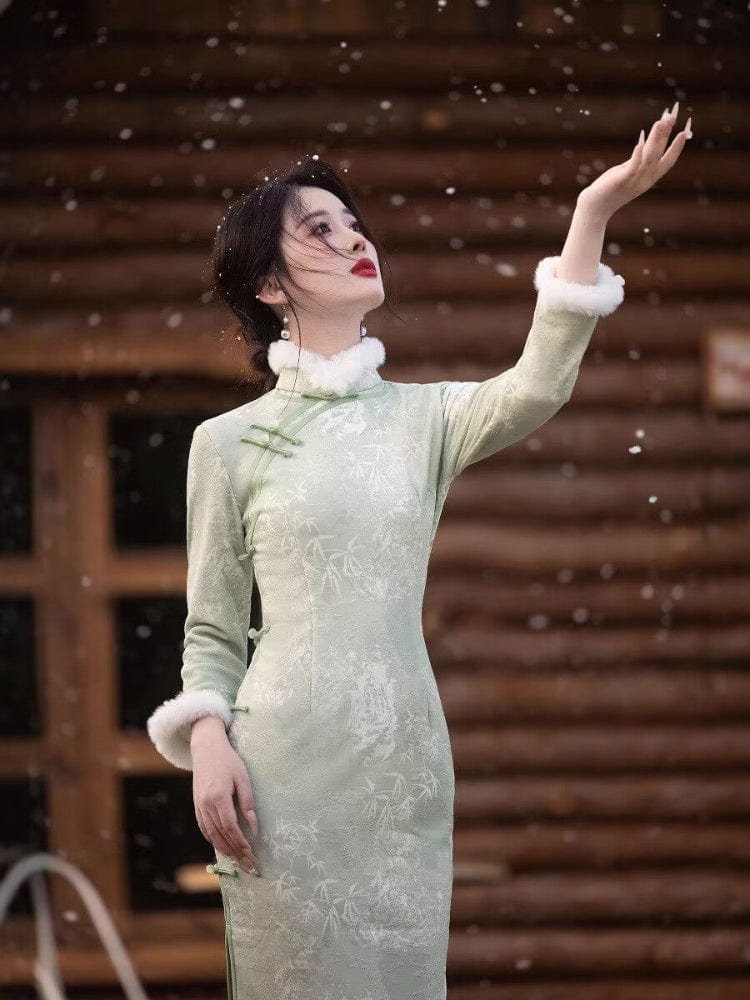 Beth and Brian Qipao-JQZ Winter collection, leaf pattern long Qipao with Fur-Trimmed (removable) Sleeves