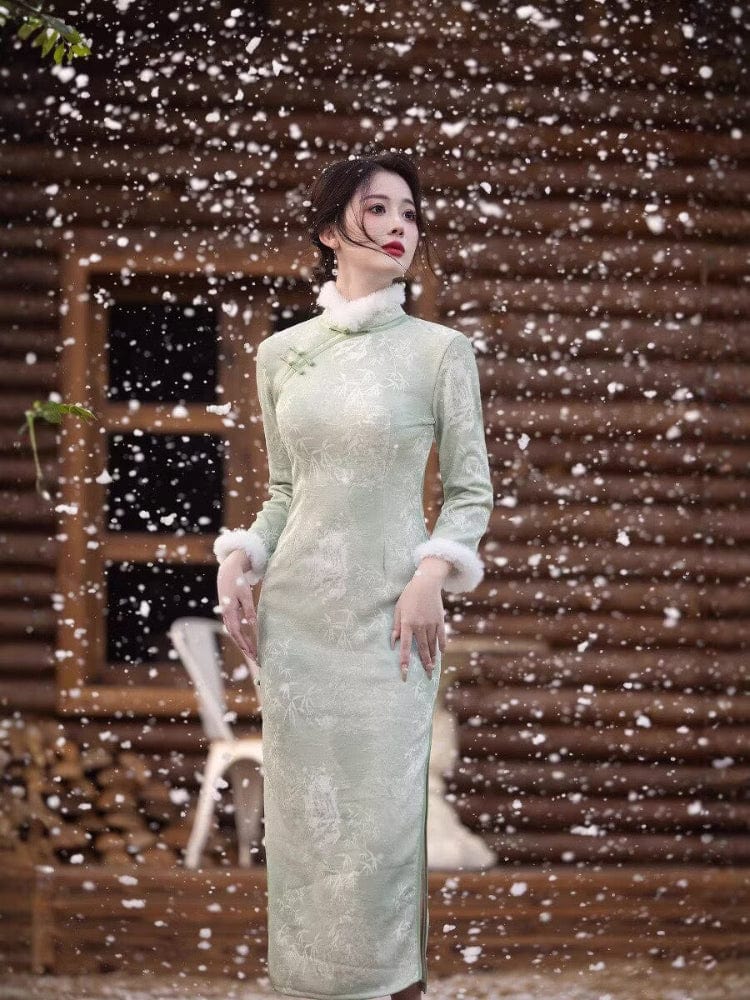 Beth and Brian Qipao-JQZ Winter collection, leaf pattern long Qipao with Fur-Trimmed (removable) Sleeves