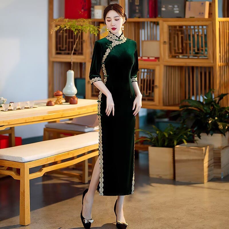Beth and Brian Qipao-SMQ Fall and winter collection, Velvet fabric, plain pattern long Cheongsam