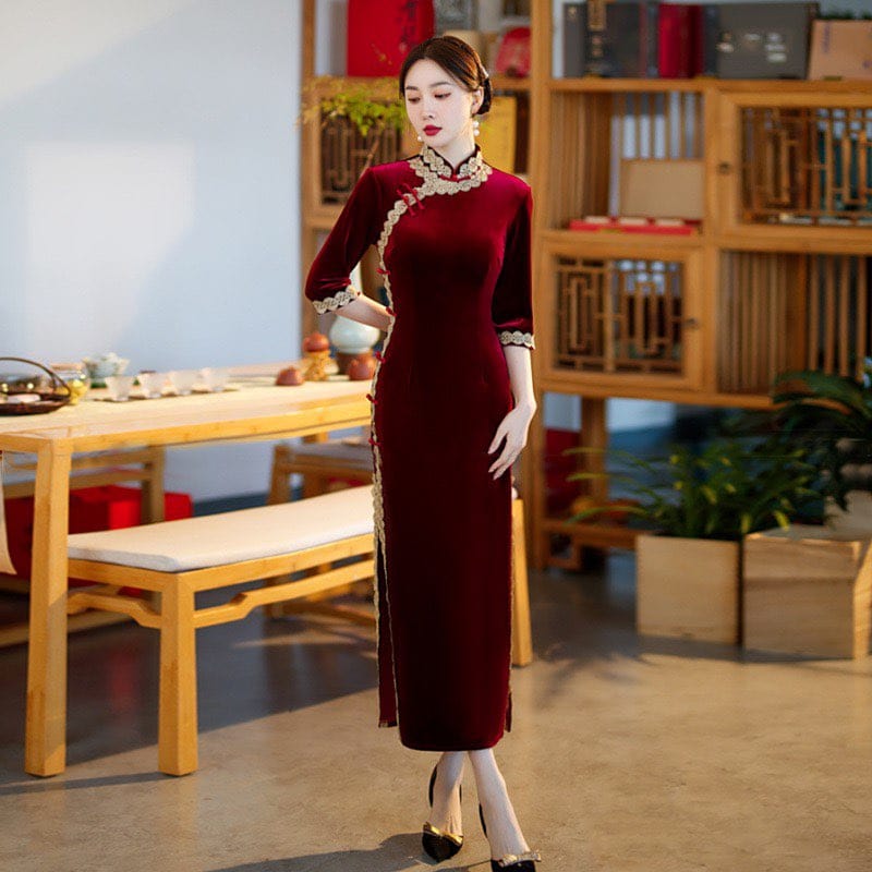 Beth and Brian Qipao-SMQ Fall and winter collection, Velvet fabric, plain pattern long Cheongsam