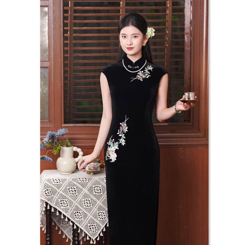 Beth and Brian Qipao-SYK Floral pattern, velvet black midi Cheongsam