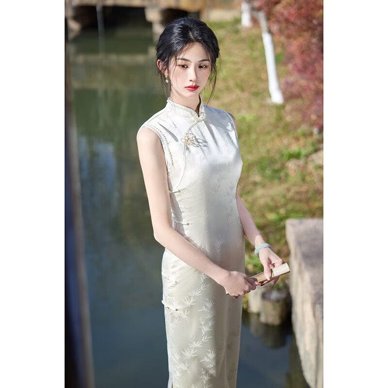 Beth and Brian Qipao-HY Bamboo leaf pattern, jacquard satin midi Cheongsam