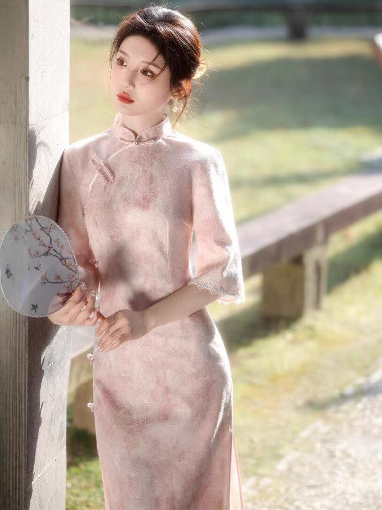 Beth and Brian Qipao-SMQ Fall and winter collection, floral pattern, daily pink midi Cheongsam