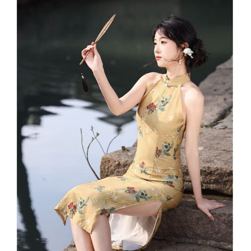 Beth and Brian Qipao-YM Floral pattern, sleeveless yellow midi Cheongsam