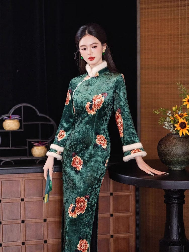 Beth and Brian Qipao-HYY Winter collection, green midi Qipao with Fur-Trimmed Sleeve