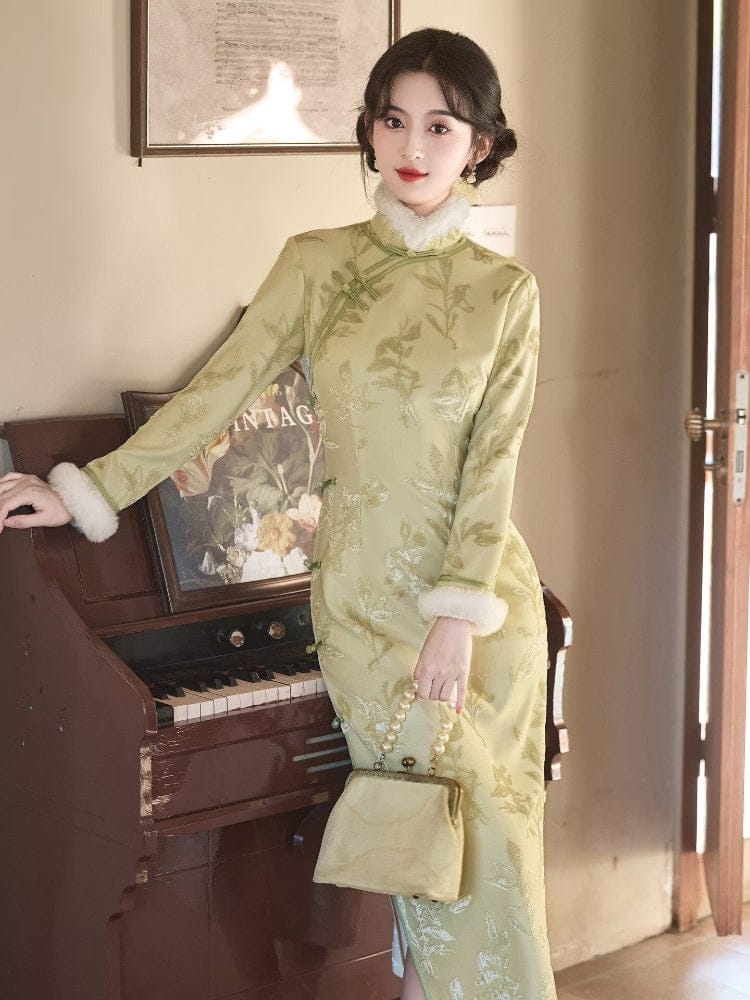Beth and Brian Qipao-LSB Leaf pattern, jacquard fabric, green midi Cheongsam with Fur-Trimmed Sleeves