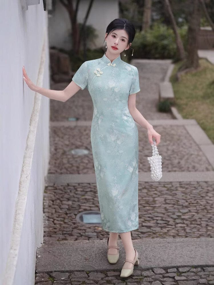 Beth and Brian Qipao-XL Floral pattern, jacquard fabric, blue midi Cheongsam with short sleeves