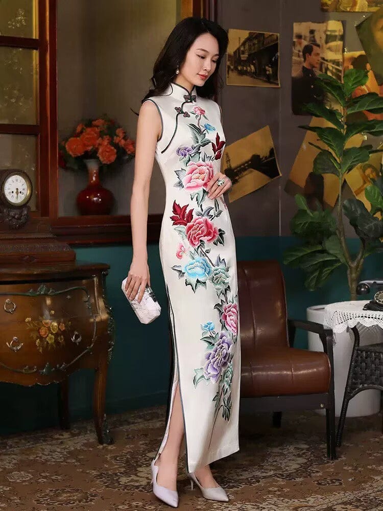 Beth and Brian Qipao-PS Hand-embroidery, 30 mome mulberry silk, high-end white long Qipao