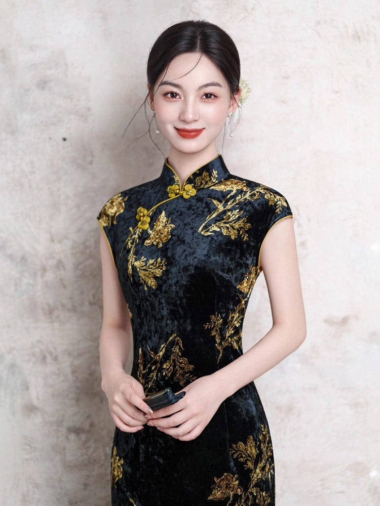 Beth and Brian Qipao-XL Floral pattern, black midi Cheongsam with raglan sleeves