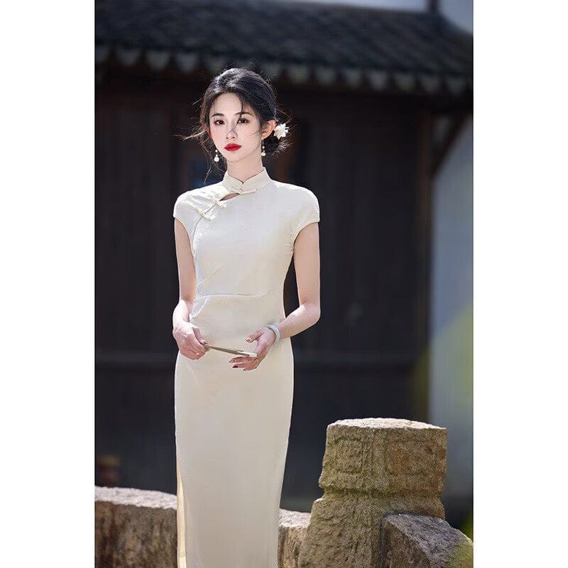 Beth and Brian Qipao-HY Bamboo leaf pattern, jacquard satin, beige midi Cheongsam