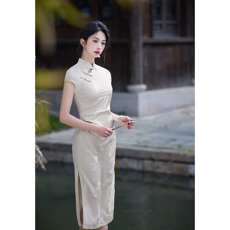 Beth and Brian Qipao-HY Bamboo leaf pattern, jacquard satin, beige midi Cheongsam