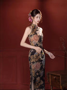 Beth and Brian Qipao-SMQ Sleeveless, water drop collar, halter black midi Cheongsam