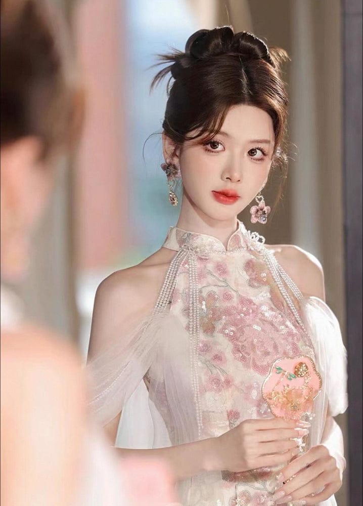 Beth and Brian Qipao-HX New Chinese style (新中式), floral pattern, sequins pink long Cheongsam