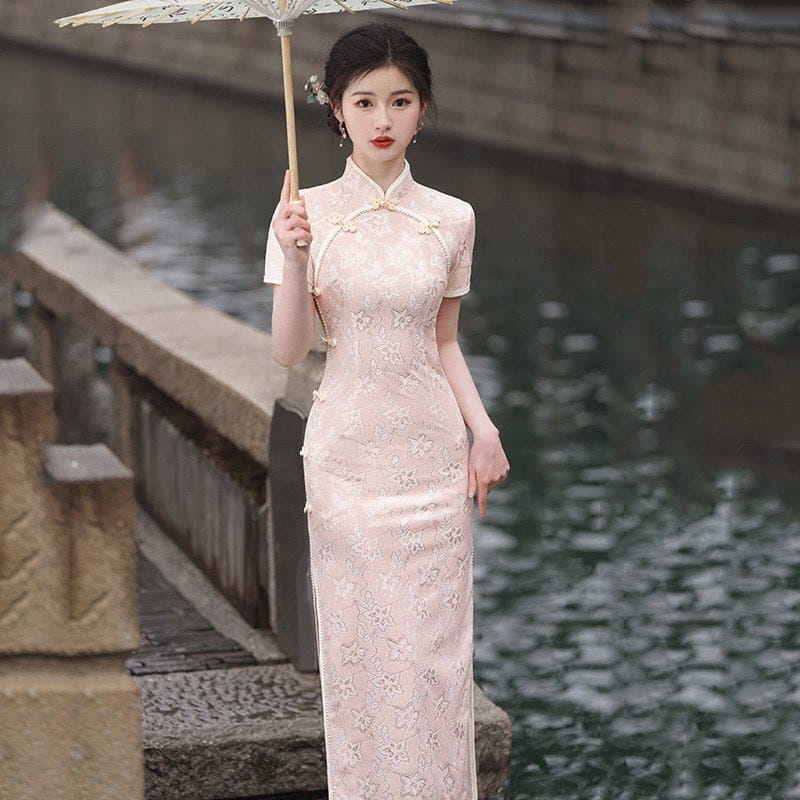 Beth and Brian Qipao-SMQ Floral pattern, lace mid-length Cheongsam