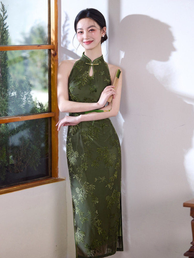 Beth and Brian Qipao-MYJ New Chinese style (新中式), floral pattern, green midi Cheongsam