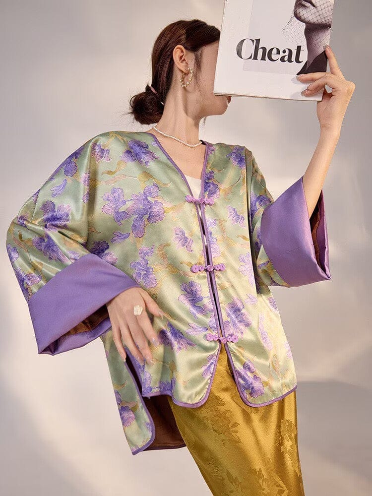 Beth and Brian Qipao-JZ Loose-Fitting, V-neck Qipao coat with flared sleeves