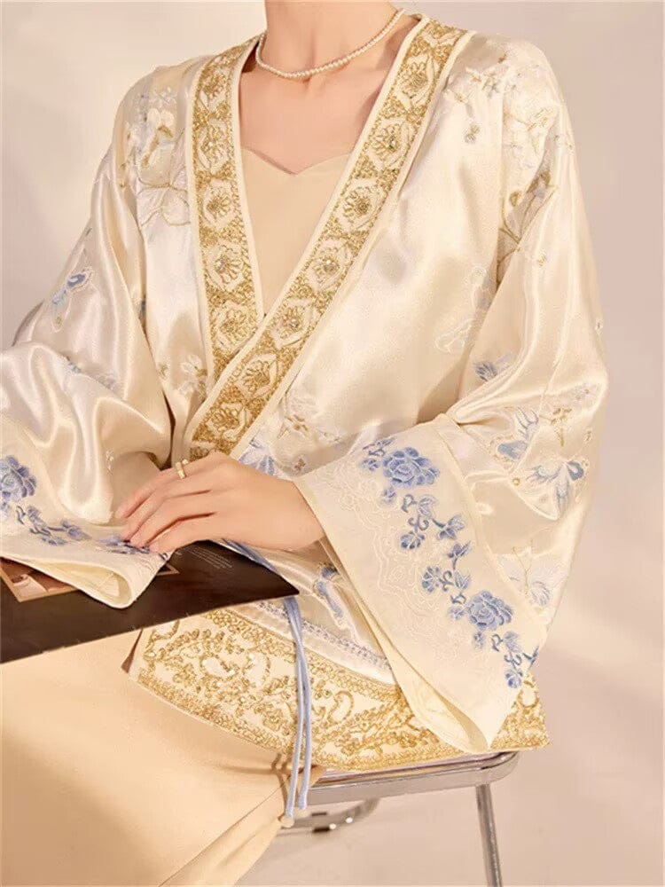 Beth and Brian Qipao-JZ Loose-Fitting Qipao Coat, V-neck, champagne Qipao Top with flared sleeves
