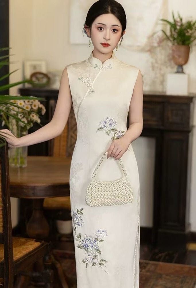 Beth and Brian Qipao-HLQ Sleeveless, floral jacquard midi Cheongsam