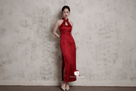 Beth and Brian Qipao-Exclusivedesigner Exclusive designer collection, water-drop collar satin long Qipao