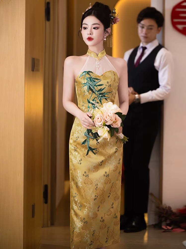 Beth and Brian Qipao-SKN New Chinese style (新中式), halter gold midi Cheongsam