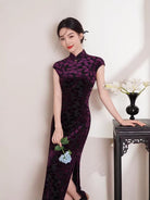 Beth and Brian Qipao-XL Leaf pattern, black midi Cheongsam with raglan sleeves