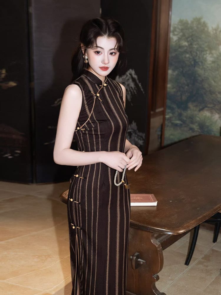 Beth and Brian Qipao-MYJ Old Shanghai style, stripe pattern, black and gold long Cheongsam