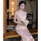 Beth and Brian Qipao-HLQ Sleeveless, Floral pattern, acetate fabric, pink midi Cheongsam